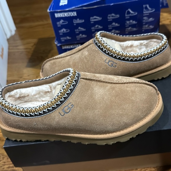 UGG Other - Ugg Tasman mens sz 8 new